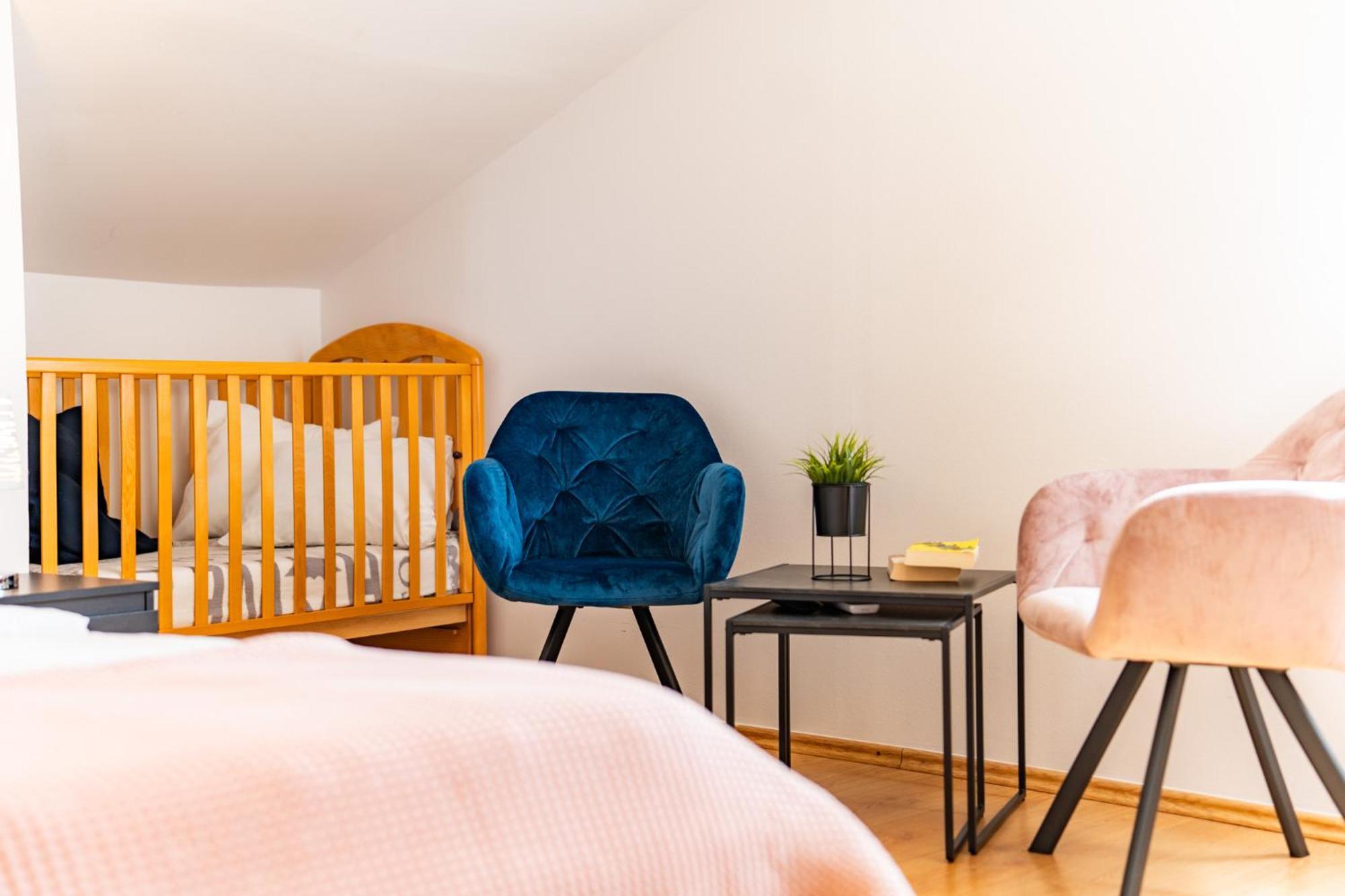 Apartman Petra S Pogledom Na More Banjol Zewnętrze zdjęcie